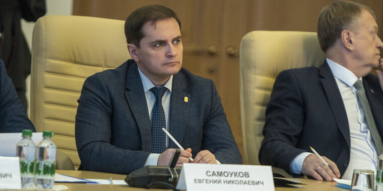 зима одиночество. самый холодный год. дед мороз и снегурочка уходят. уходящий дед мороз и снегурочка. куда уйдут морозы.