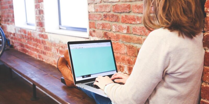 Самозанятость. Самозанятый инфографика. Самозанятая может оформить людей. Самозанятая может оформить людей. Самозанятый.