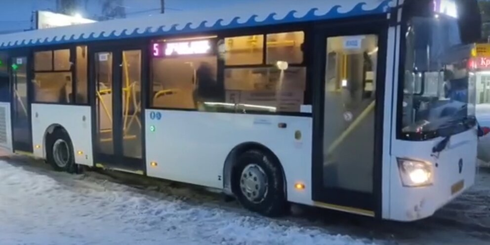 автобусы в мадриде. Livery bus simulator motogp. Livery bus simulator anime. автобус фк мадрид. Vdl bus coach.