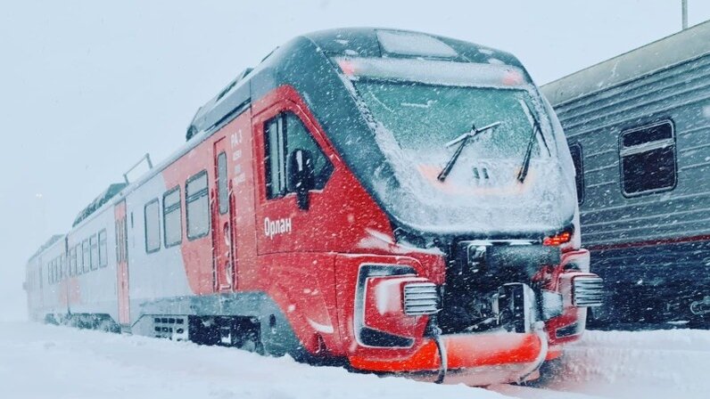 Train 30