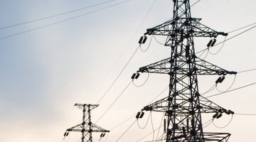 Фильм непокорная 2 2 сезон. Эбигейл бреслин в фильме тревожный вызов. Бриттани каррен реверс 666 фильм. Эбигейл бреслин 2013. Кино вызов.