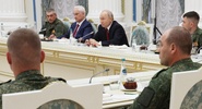 Путин: Киев нарастил атаки беспилотниками самолётного типа|