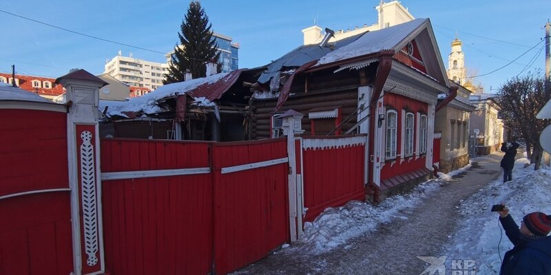 женщина выбросила ребенка из окна москва. выбросил годовалого ребенка в екатеринбурге. выбросил годовалого ребенка в екатеринбурге. мать сбросила дочь с 11 этажа. женщина выбросила ребенка из окна.