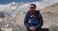 Россиянин Рустам Набиев первым в&nbsp;истории покорил Эверест на&nbsp;одних руках|