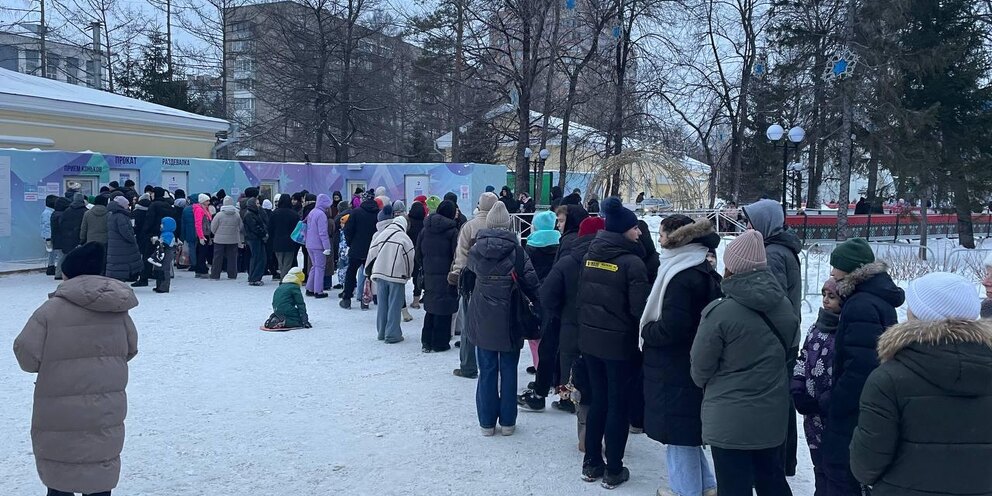 Центр развития 82 новосибирск. Центр развития новосибирск. Дом творчества заельцовский новосибирск. Центр развития новосибирск. Логотип детского центра.