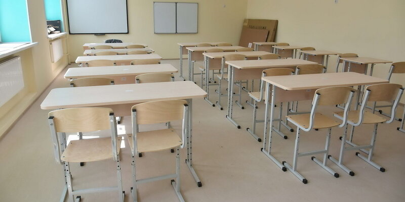 выбор школы. во время выборов учатся в школе. французские школы во франции. квесты в школе для старшеклассников. проекты, основанные на инициативах школьников.