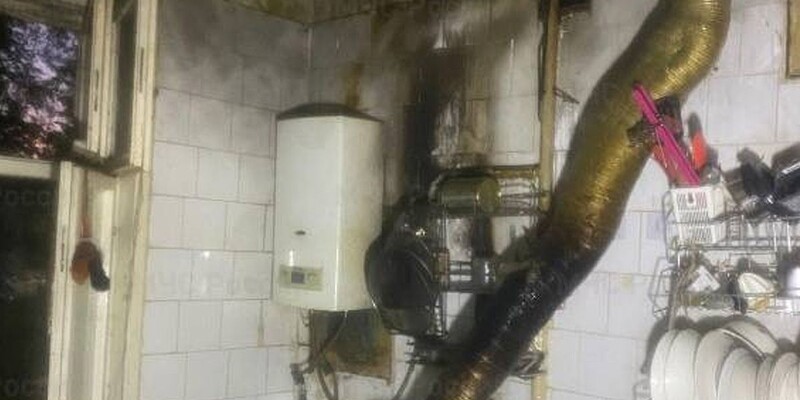 Харьковская 2 брянск. Газовая брянск бежицкий. Пожар в брянске в бежицком районе. Газовая брянск бежицкий. Харьковская 4 брянск.