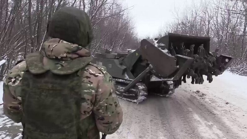 бригада призрак новороссия. работа в новороссии. работа в новороссии. ополченцы донбасса славянск. донецкий аэропорт бои ополченцы.