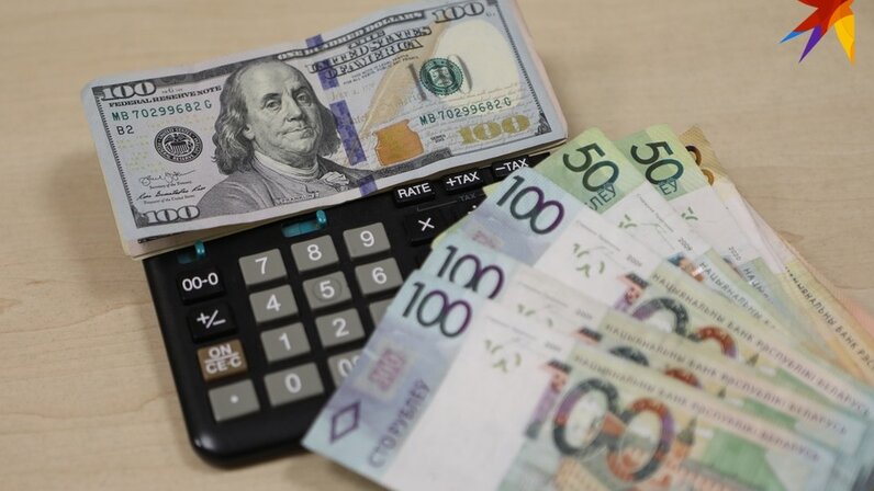 обмен белорусских рублей. 500 белорусских рублей 2000 в рублях. деноминация рубля в беларуси. сколько 9$ в рублях. белорусские рубли обменник.