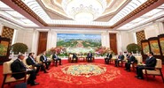Дипломаты и&nbsp;политики КНР принимают участие в&nbsp;чаепитии Путина и&nbsp;Си Цзиньпина|
