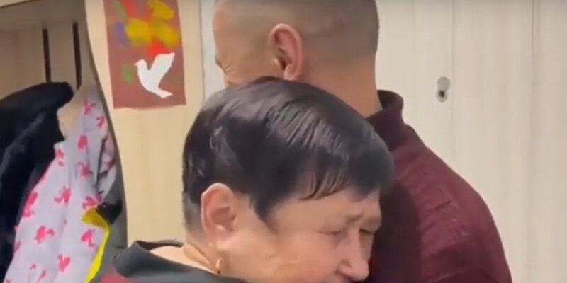 Бабайка. Кто прочитал тот екарный бабай. Бабай увернулся. Бабай увернулся. Бабай фото в реальной жизни.