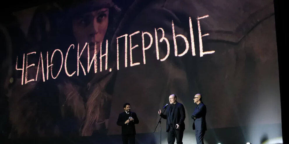 оформление логотипа для заказчика. дизайн студия графический дизайн. мищенко светлана николаевна кострома. Green box хабаровск. метафора про тайну.