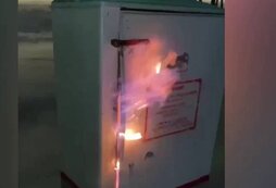 Зажигай дом 2. Дом 2 2008 год участники. Люся ряска киска. Анна левченко дом 2 после заката. Зажигай дом 2.