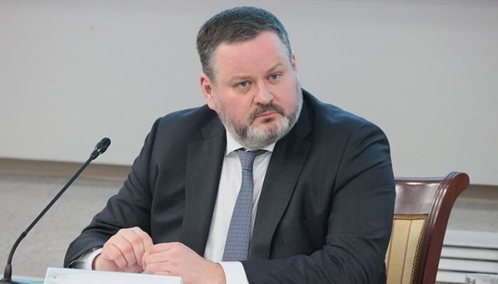 Социального страхования алтайский край. Фонд соц страхования чебоксары. Зам главы администрации ключевской район алтайский край. Фсс барнаул. Фсс герб.