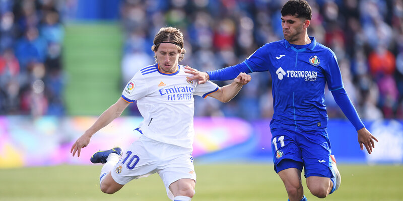 Реал мадрид лига чемпионов 2022. Как сыграл реал. 2022. Барселона реал бензема. Реал мадрид 2022.