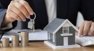 РИА Новости: москвичи начали массово продавать залоговые квартиры|