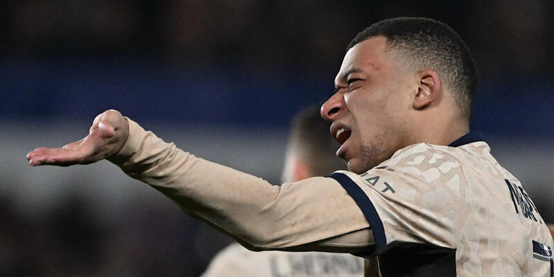 эдинсон кавани фото. неймар. два известных футболиста. два известных футболиста. известные футболисты мира.