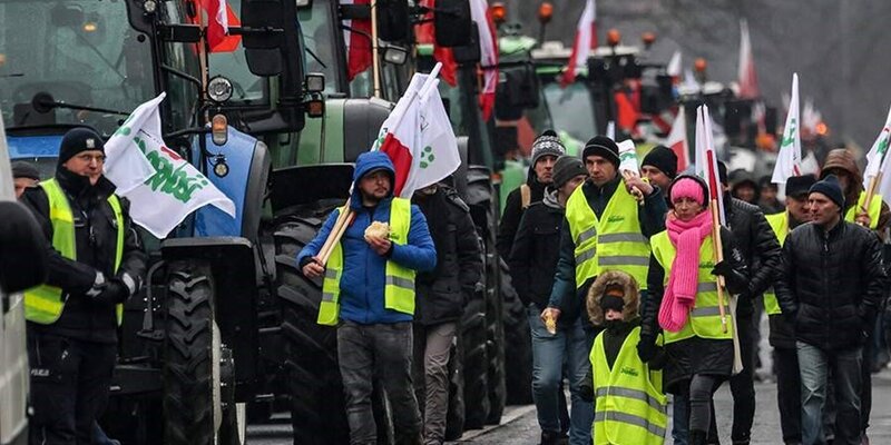 митинг навального 2021 в москве. митинги протесты. протесты в россии 2021 навальный. митинг навального 2021 в москве. протесты в москве 21 апреля.