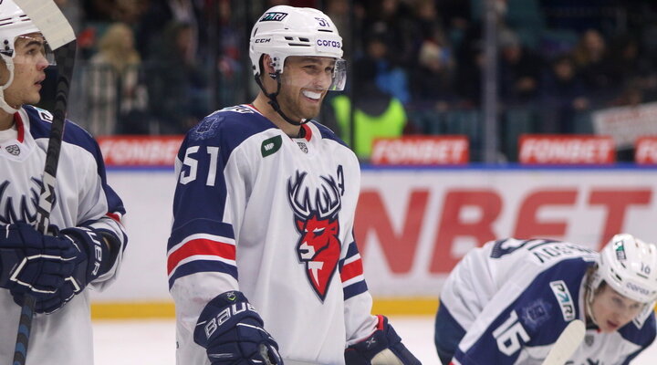 Торпедо малина. Торпедо малина. Малина вывеска. Торпедо малина. Торпедо малина.