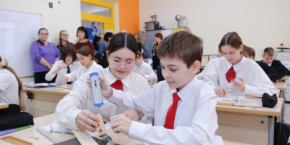 профессиональное образование. профессиональное переобучение. профессиональное образование. повышение квалификации учителей. професиональное образование.