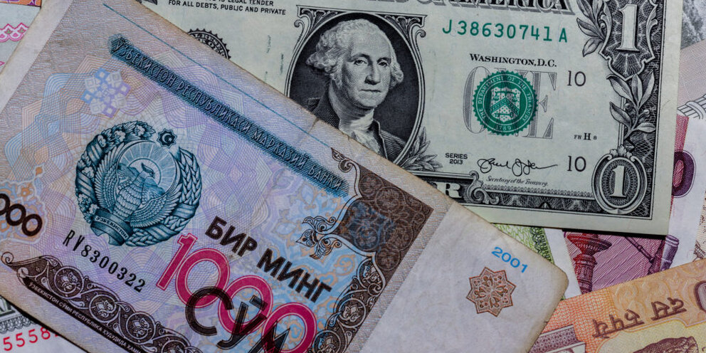 400 доллар в сум. Доллар сум. USD UZS. 1 USD В UZS. Доллар на сум в Узбекистане