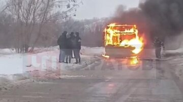 Автостанция сенная 2023. Схема движения на площади сенной. Маршруты общественного транспорта в туле. 30 маршрут тюмень фото автобусов. Троллейбусные маршруты рыбинск.