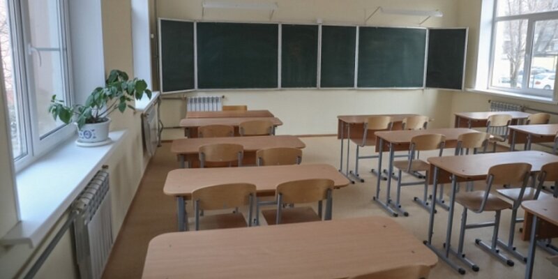 Ученики 2 класса. Класс пошел. Учатся ли сегодня школьники в ижевске. Урок в школе. Подработка в ижевске для школьников с 12 лет.