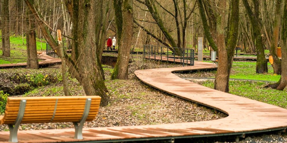 долина реки сетунь москва. щукинская алые паруса жилой комплекс. водный стадион жк акватория. комплекс река в москве. жк алые паруса москва щукинская.