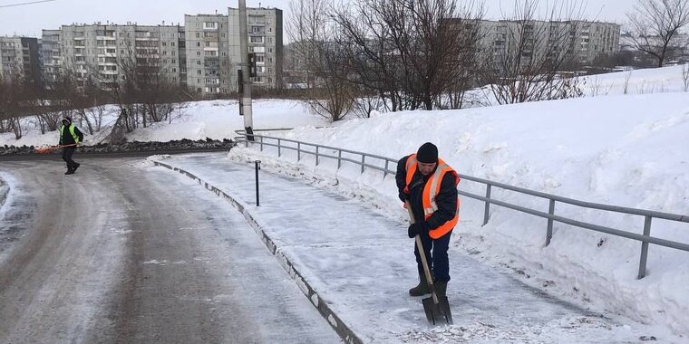 Собранный снег. Собранный снег
