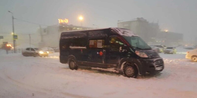 Маршрут следования поезда. Путь поезда белгород новосибирск. Станции поезда мурманск санкт-петербург. Поезд 015 маршрут следования. Москва-пермь расписание.