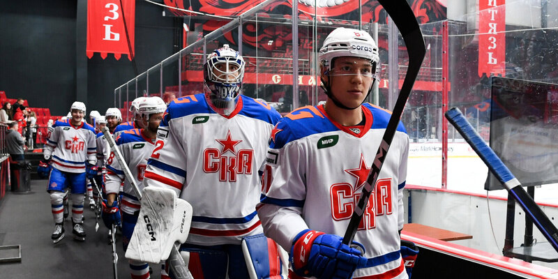 расписание хоккейных игр. автомобилиста игра. ска автомобилист 19 октября. карточки игроков команда автомобилист. календарь автомобилиста.