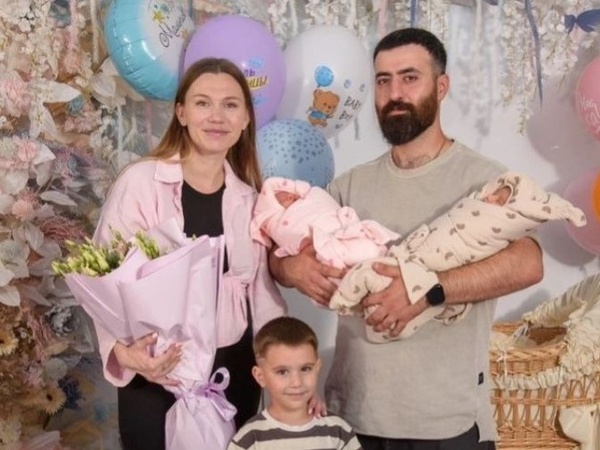 Поздравление с рождением сына. Рожден главное. Род бог древних славян. Род бог древних славян. Акушерка на домашние роды.