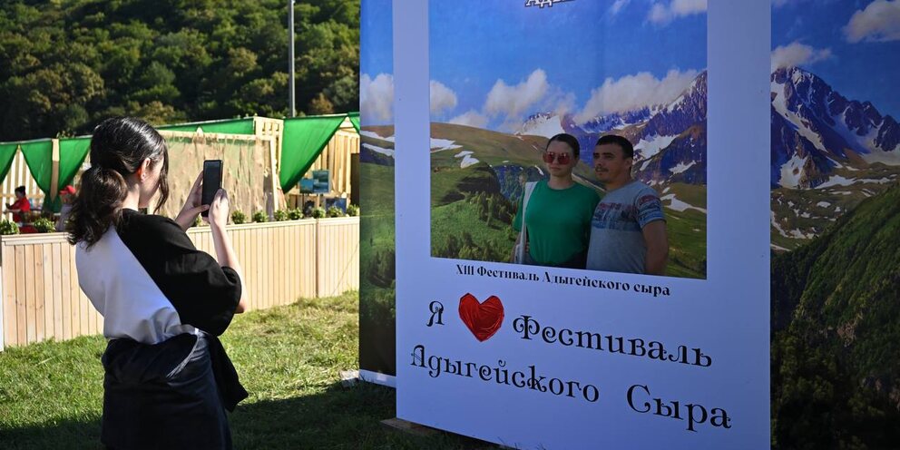 Контекстная реклама приколы. Последние станут первыми а первые последними цитаты. Последние станут первыми библия. Что будем делать картинки. Когда что то не получается цитаты.