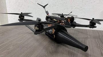 Fpv-дрон к-5. 4а1101 dron. Fpv дрон камикадзе. Чем отличается fpv от обычных дронов. Emax hawk 5.