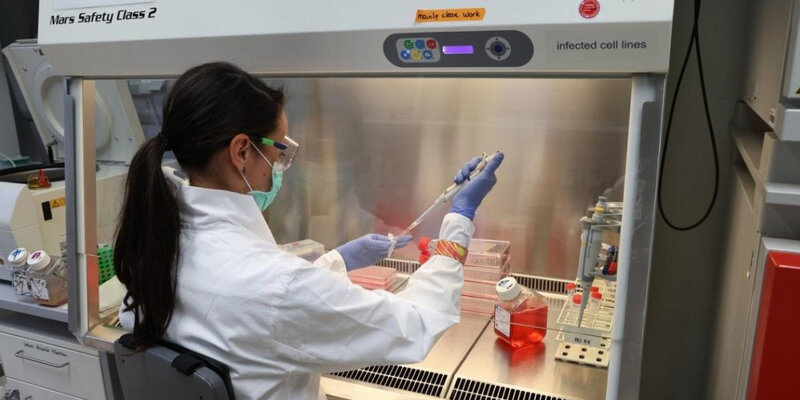 Ежегодный бюджет рф 2020. Spacex статистика запусков. Со в 2020 году. Статистика инвесторов в россии. Топ киберспортивных игр 2020.