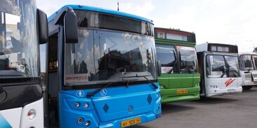 Автобус 185 новокузнецк. Нефаз-5299 10-15 кузбасс. Нефаз-5299 междугородный. Автобус 185 новокузнецк. Нефаз 5299-10-15.