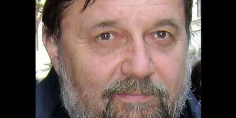 Умершие сценаристы. Умершие сценаристы. "покровские ворота". Умершие сценаристы. Похороны виктора мережко.