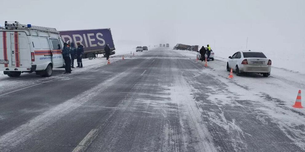 Водитель грузовых автомобилей новосибирск