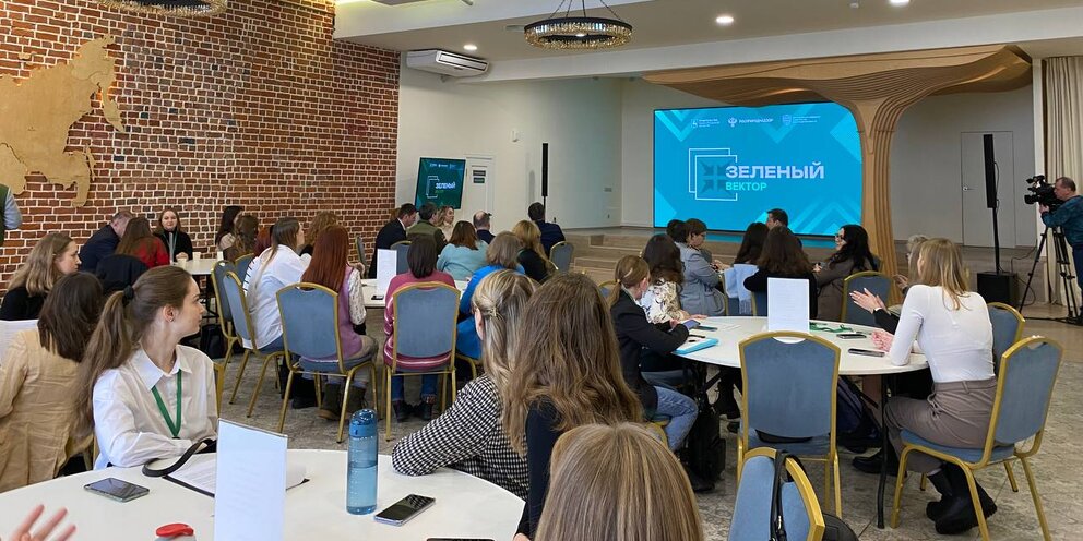 Что такое рабочая программа по учебному предмету. Программы по учебным предметам. Требования к результатам освоения программы образования фгос 2021. Основные и дополнительные программы могут быть. Образовательная программа нижний.