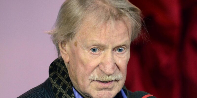 Краско иван актер возраст фото сейчас Актер Иван Краско переехал жить в квартиру к своей помощнице Дарье Дзен