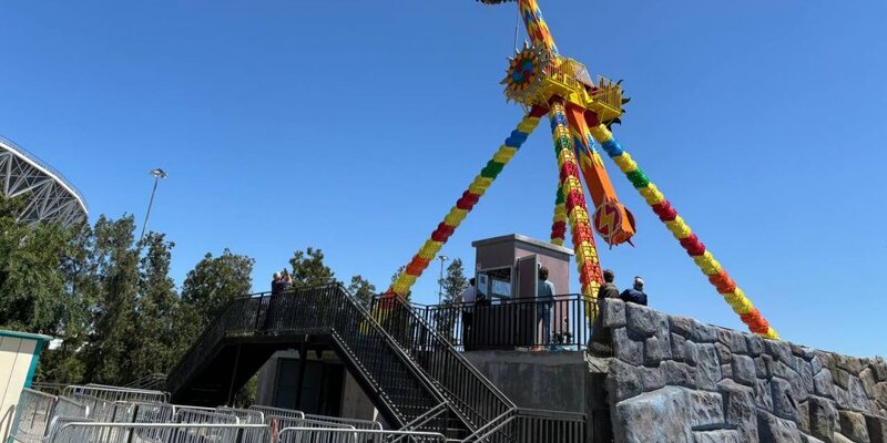 Аттракцион ниагара волгоград. Волгоград аттракционы цпкио аттракционы. Аттракцион ниагара волгоград цпкио. Парк цпкио волгоград. Волгоград аттракционы цпкио аттракционы.