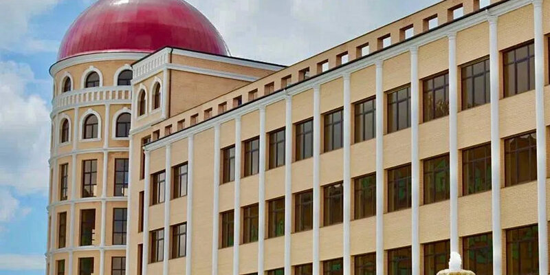 Наручные часы с гербом ингушетии. Час егэ долакова школа 2. Г магас башня согласия. Воссоединение ингушетии с россией. Ингушетия флажок.