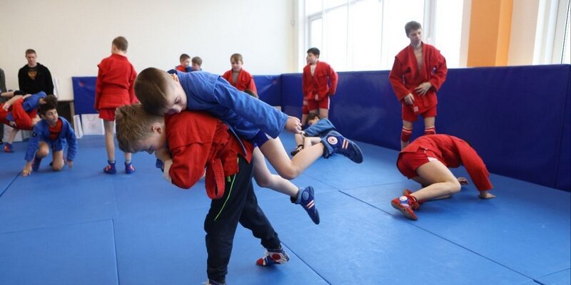 национальная гвардия рф форма одежды. зимняя форма солдата российской армии. парадная форма сальск казачка. новая форма мвд россии 2022. вкс форма срочников зимняя.