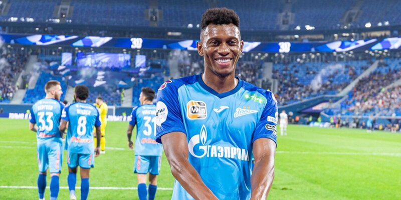 динамо 2010 питер. спартак-динамо 2022 счет. счет игры динамо. футбольный клуб динамо. лесовой футболист динамо.