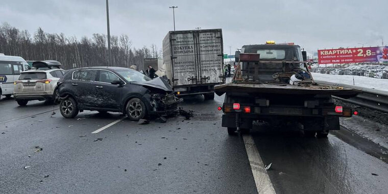 дтп в стоящую машину.