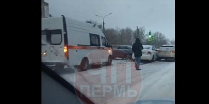 дтп во владимире сегодня на проспекте ленина. автокатастрофы в городе. авария во владимире сегодня на проспекте ленина. автокатастрофы в городе. авария во владимире на проспекте ленина.