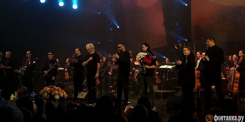 группа пикник. пикник концерт бкз октябрьский спб. концерт группы пикник в спб 10 ноября. группа пикник 1978. шкловский пикник.