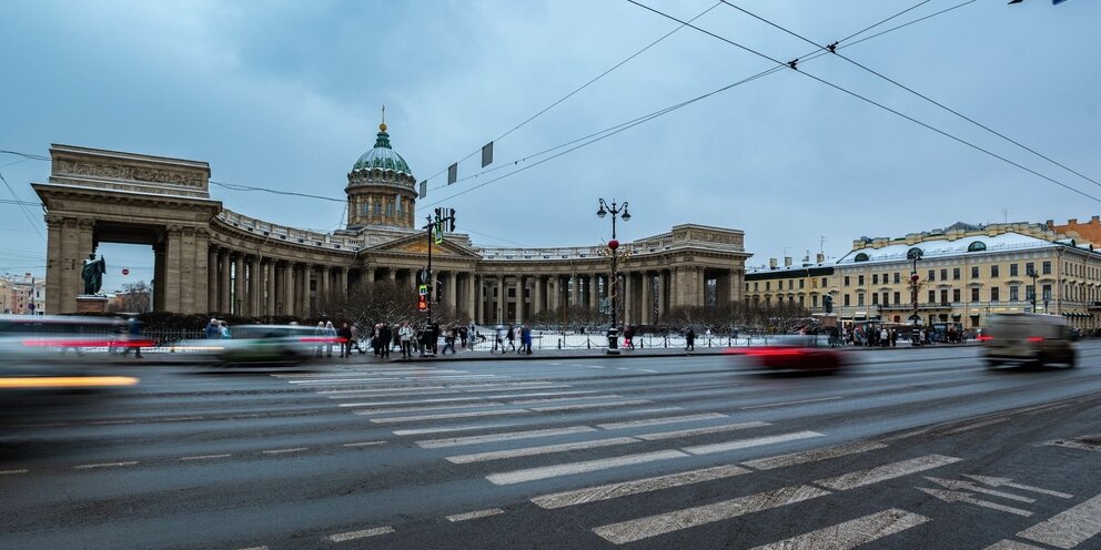 Где в санкт петербурге проходит