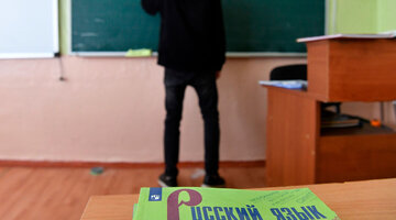 вильнюс улицы. нижний замок вильнюс. вильнюс театр русской драмы. каунас город. русский драматический театр литвы, вильнюс сцена.