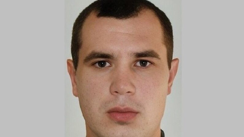 40 лет мужчина без работы. фотография мужчины 40 лет. где могут работать мужчины. рауль бова хмурый. джордж клуни в молодости фото.